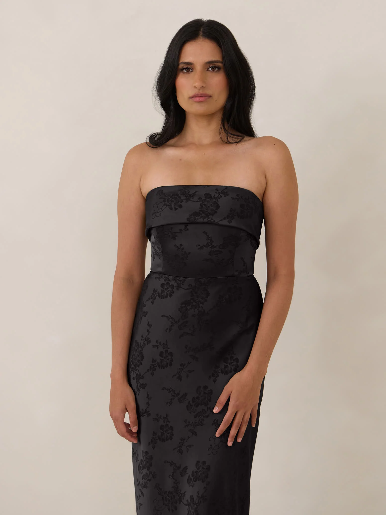 Black Jacquard Swatch - Image 3