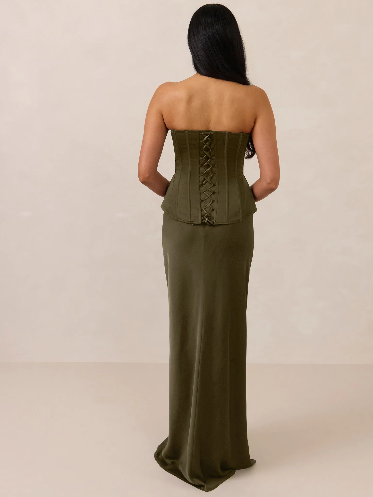 Huntley Set - Image 4