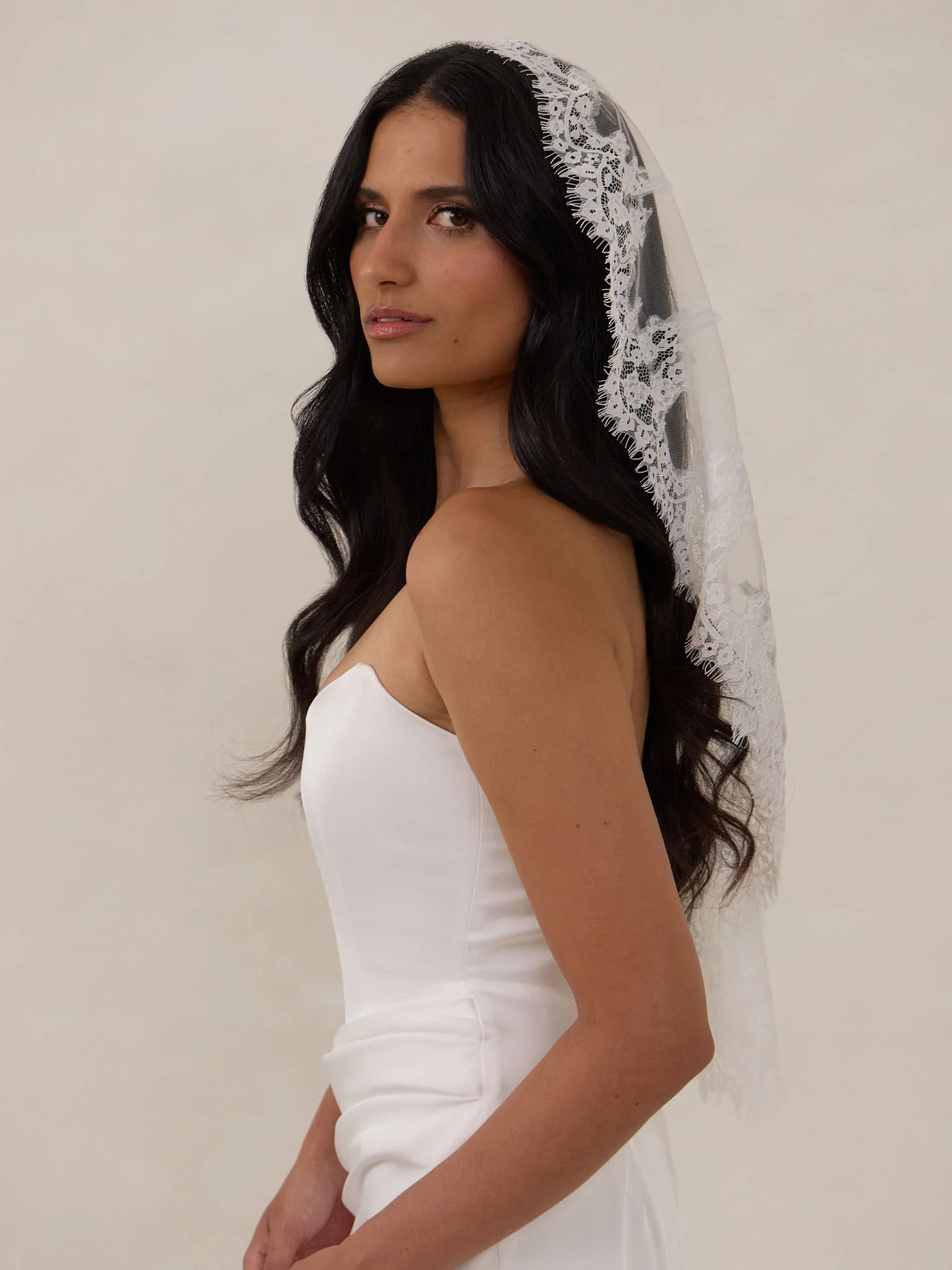 Lisette Veil - Image 2